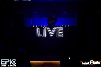 PARIS BLOHM Live at Levels Club, Sukhumvit Soi 11 — photo 16