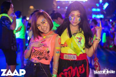 Sangsom pres. Fullmoon Party (Album 1 of 2) at Asiatique — photo 91