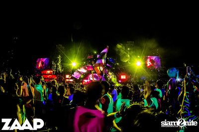 Sangsom pres. Fullmoon Party (Album 1 of 2) at Asiatique — photo 141