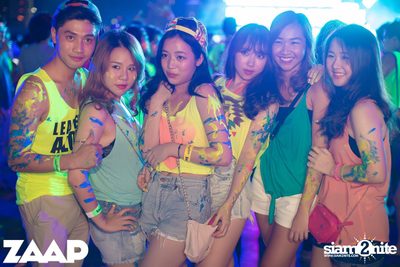 Sangsom pres. Fullmoon Party (Album 1 of 2) at Asiatique — photo 151