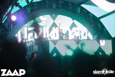 Sangsom pres. Fullmoon Party (Album 1 of 2) at Asiatique — photo 152