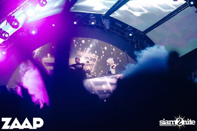 Sangsom pres. Fullmoon Party (Album 1 of 2) at Asiatique — photo 170