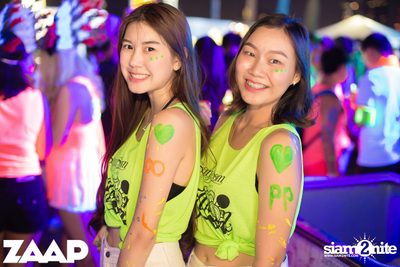 Sangsom pres. Fullmoon Party (Album 1 of 2) at Asiatique — photo 198