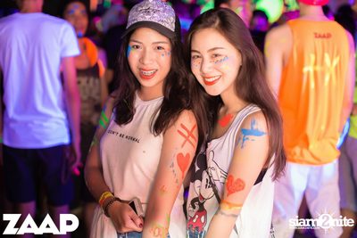 Sangsom pres. Fullmoon Party (Album 1 of 2) at Asiatique — photo 205