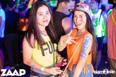 Sangsom pres. Fullmoon Party (Album 1 of 2) at Asiatique — photo 207