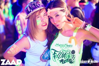 Sangsom pres. Fullmoon Party (Album 1 of 2) at Asiatique — photo 223