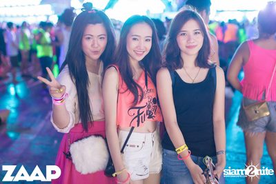 Sangsom pres. Fullmoon Party (Album 1 of 2) at Asiatique — photo 231