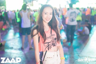 Sangsom pres. Fullmoon Party (Album 1 of 2) at Asiatique — photo 232