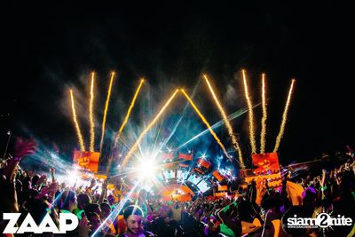 Sangsom pres. Fullmoon Party (Album 1 of 2) at Asiatique — photo 395