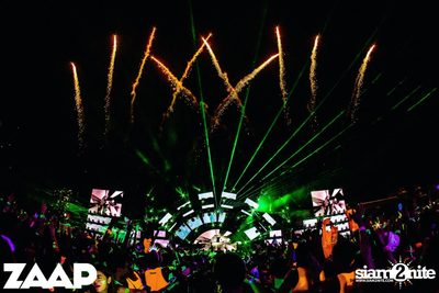 Sangsom pres. Fullmoon Party (Album 1 of 2) at Asiatique — photo 401