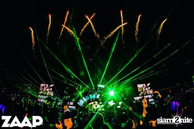 Sangsom pres. Fullmoon Party (Album 1 of 2) at Asiatique — photo 402