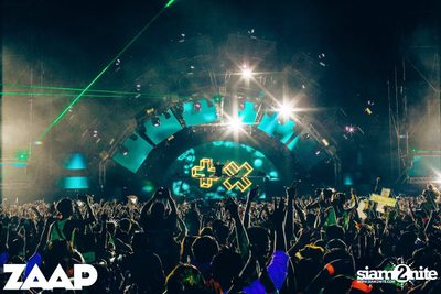 Sangsom pres. Fullmoon Party (Album 1 of 2) at Asiatique — photo 406