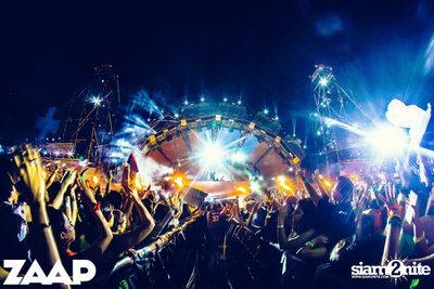 Sangsom pres. Fullmoon Party (Album 1 of 2) at Asiatique — photo 432