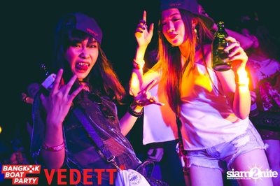 Vedett pres. Bangkok Boat Party on Chao Praya River — photo 4