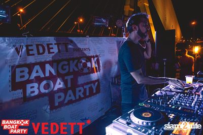 Vedett pres. Bangkok Boat Party on Chao Praya River — photo 5