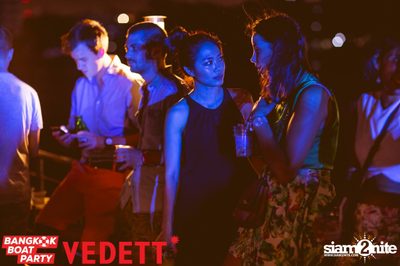 Vedett pres. Bangkok Boat Party on Chao Praya River — photo 10