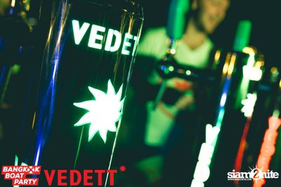 Vedett pres. Bangkok Boat Party on Chao Praya River — photo 13