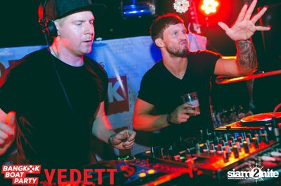 Vedett pres. Bangkok Boat Party on Chao Praya River — photo 21