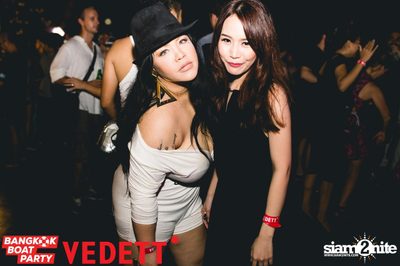 Vedett pres. Bangkok Boat Party on Chao Praya River — photo 32