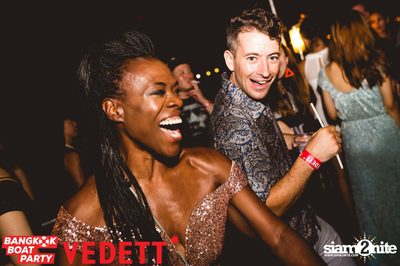 Vedett pres. Bangkok Boat Party on Chao Praya River — photo 40