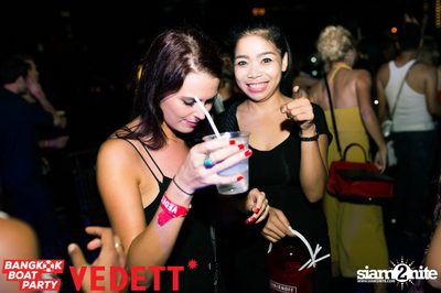Vedett pres. Bangkok Boat Party on Chao Praya River — photo 53