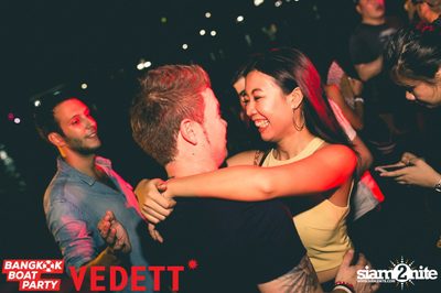 Vedett pres. Bangkok Boat Party on Chao Praya River — photo 56