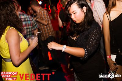 Vedett pres. Bangkok Boat Party on Chao Praya River — photo 64