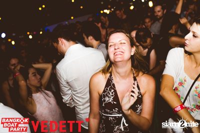 Vedett pres. Bangkok Boat Party on Chao Praya River — photo 74