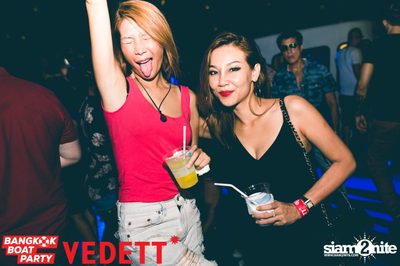 Vedett pres. Bangkok Boat Party on Chao Praya River — photo 77
