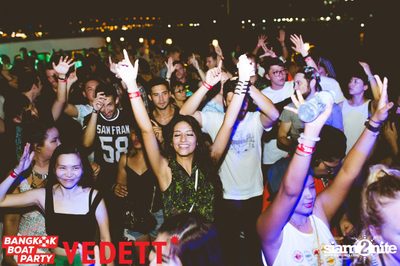 Vedett pres. Bangkok Boat Party on Chao Praya River — photo 83