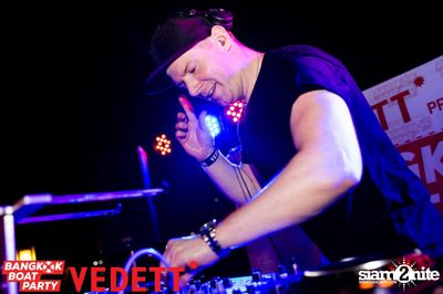 Vedett pres. Bangkok Boat Party on Chao Praya River — photo 84