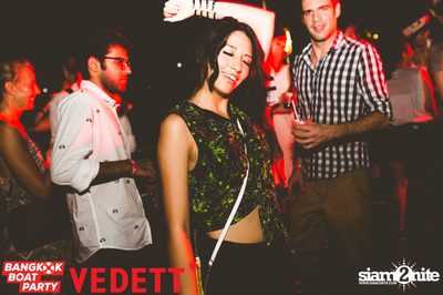 Vedett pres. Bangkok Boat Party on Chao Praya River — photo 94