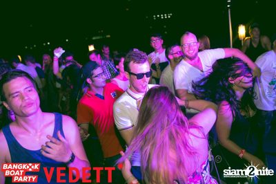 Vedett pres. Bangkok Boat Party on Chao Praya River — photo 106