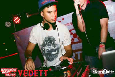 Vedett pres. Bangkok Boat Party on Chao Praya River — photo 110