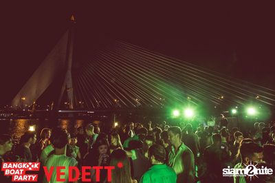 Vedett pres. Bangkok Boat Party on Chao Praya River — photo 149