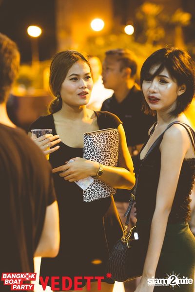 Vedett pres. Bangkok Boat Party on Chao Praya River — photo 154