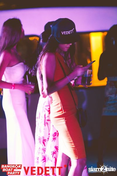 Vedett pres. Bangkok Boat Party on Chao Praya River — photo 177