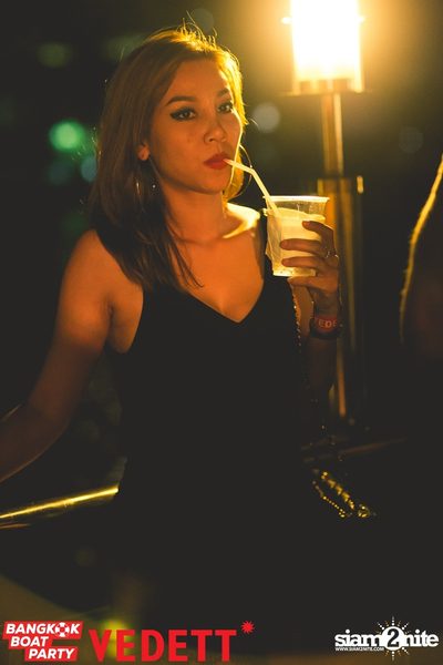 Vedett pres. Bangkok Boat Party on Chao Praya River — photo 184