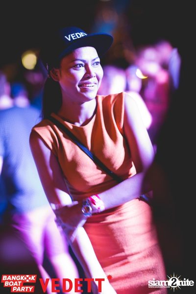 Vedett pres. Bangkok Boat Party on Chao Praya River — photo 187