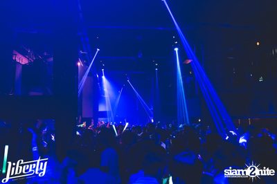 Julian Jordan at Liberty Club, Liberty Plaza Building — photo 73