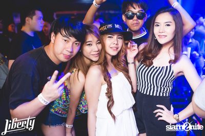 Julian Jordan at Liberty Club, Liberty Plaza Building — photo 87