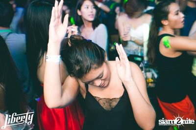 Julian Jordan at Liberty Club, Liberty Plaza Building — photo 105