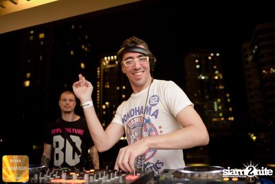 SoundsetSundays 1st Anniversary at DoubleTree by Hilton — photo 229