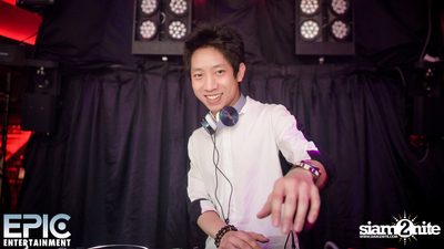 STADIUM X Live at Levels Club, Sukhumvit Soi 11 — photo 3