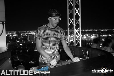 ALTITUDE Exclusive at Octave Rooftop Lounge & Bar — photo 1