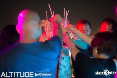 ALTITUDE Exclusive at Octave Rooftop Lounge & Bar — photo 17