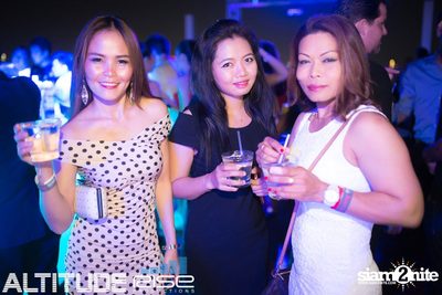 ALTITUDE Exclusive at Octave Rooftop Lounge & Bar — photo 44