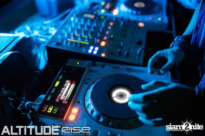 ALTITUDE Exclusive at Octave Rooftop Lounge & Bar — photo 65