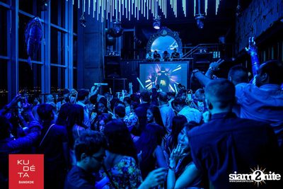Road to Shipsomnia Presents: Stanton Warriors at KU DÉ TA Bangkok — photo 4