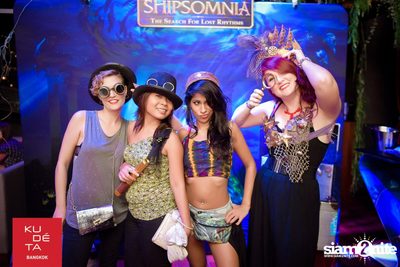 Road to Shipsomnia Presents: Stanton Warriors at KU DÉ TA Bangkok — photo 37